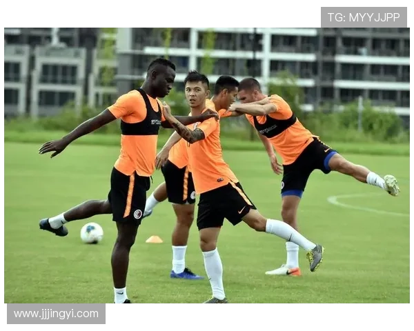 谢什科赴迪拜参加私人特训备战埃弗顿